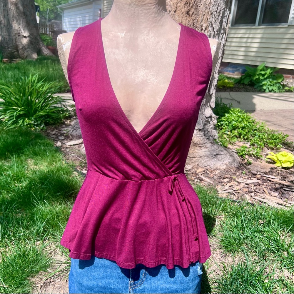 ModCloth XXS Peplum Faux Wrap Wine Tank! NEW!
